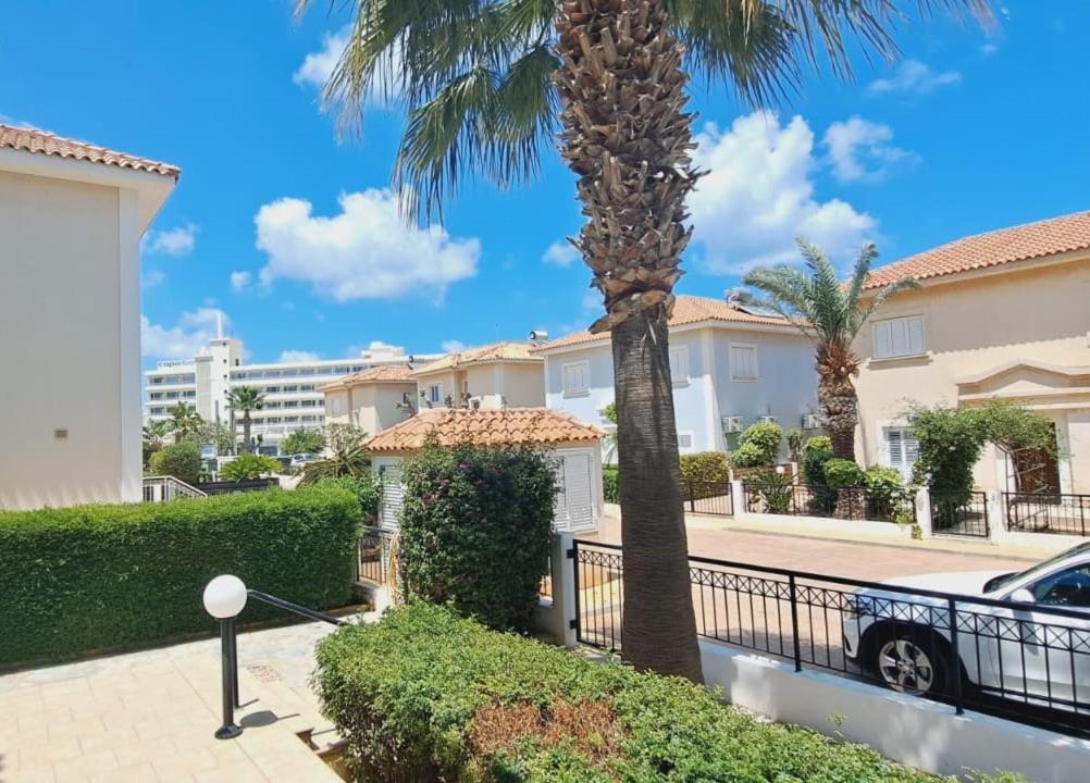 Villa Marina By Fig Tree Bay Protaras Bagian luar foto